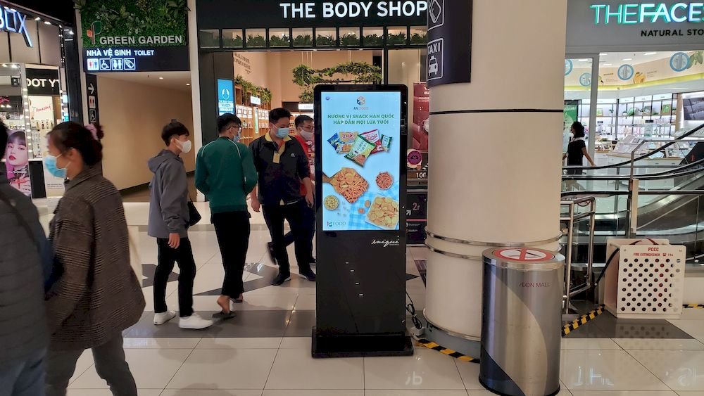Ứng dụng công nghệ trong quảng cáo ngoài trời